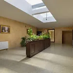 Kama Bed & Breakfast 3*